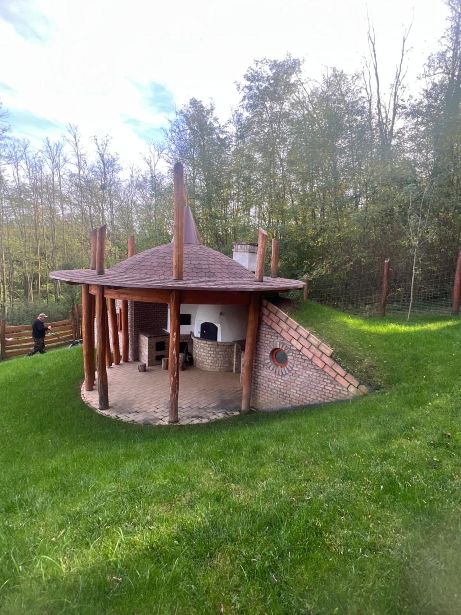 Vendeghaz Petoerke Hotel Bardudvarnok Exterior photo